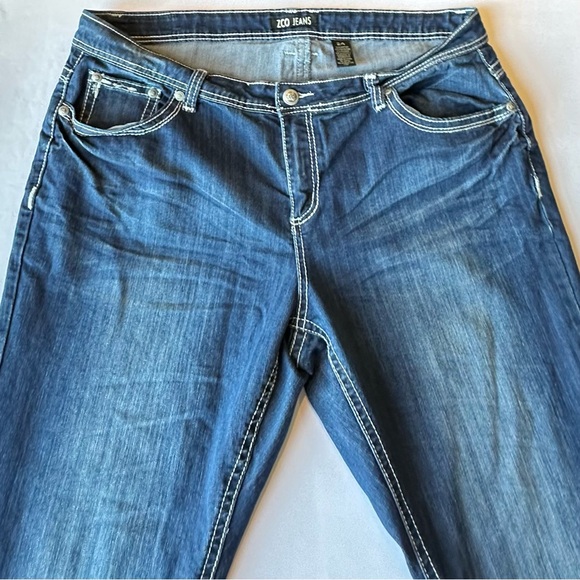 ZCO Womens Jeans Low Rise Bootcut Embellished Studded Embroidered Y2K Size 24 - Picture 5 of 16